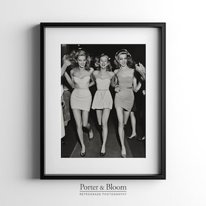 Ladies at Nightclub Wall Art, Cocktail Poster, Black & White Bar Cart Print, Ladies Night Vintage Decor, Alcohol Photo, Digital Download
