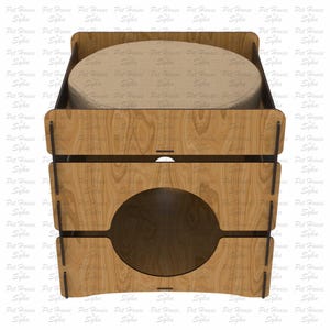 Puede incluir: Casa para mascotas de madera con entrada redonda y parte superior acolchada. La casa es de madera marr&oacute;n claro con un dise&ntilde;o en capas. El texto "Laser Cut File" es visible.