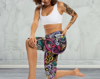 Womens musical instruments print Capri Leggings, yoga pants, ladies athleisure, workout gear, ladies casual wear