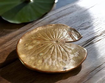 Handmade Ceramic Lily Pad Leaf Dish, Nature-Inspired Plate for Serving or Display