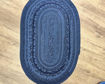 Handmade Cotton Oval Rug: Navy Blue Floral Prints (42"x28.5") Machine Washable