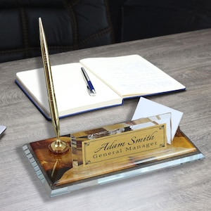 Plaque nominative de bureau personnalisée | Plaque signalétique de bureau en verre avec horloge, stylo et porte-cartes, plaque signalétique de bureau personnalisée, enseigne de bureau