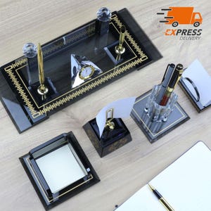 Plaque nominative de bureau élégante personnalisée | Plaque signalétique de bureau à motif avec horloge, stylo et porte-cartes, nom de bureau personnalisé, enseigne de bureau, enseigne de bureau