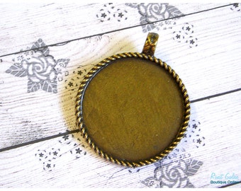 Set of 5 Round Brass pendant blank setting, Antique gold bronze plated base bezel tray pendant for 35x35mm cabochon, rustic boho roped frame