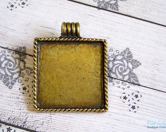 Brass Square pendant blank setting with roped frame, Antique gold bronze plated base bezel tray pendant for 28x28 mm cabochon, rustic Boho