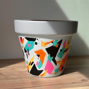 Retro Painted Pot