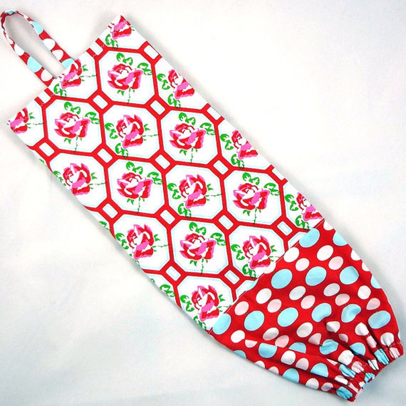 Zero waste plastic bag holder and dispenser