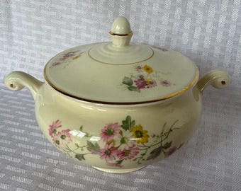 Vintage Homer Laughlin Eggshell Nautilus Ferndale Covered Sugar Bowl with Lid, Pink and Yellow Floral China Pattern N1577, 22K Gold Trim