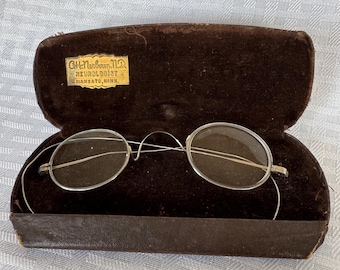 Antique Wire Rim Eyeglasses with Velvet Case, C.H. Norberg M.D. Neurologist Mankato MN, Late 1800s Victorian Spectacles, Steampunk Decor