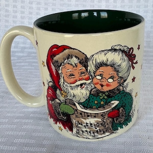 Vintage 1993 Christmas Santa & Mrs. Claus Singing Mug, Creative Concepts Holiday Coffee Cup, Green Interior Cream Ceramic, Retro Xmas Decor