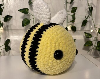 Crochet Bee Plushie | Handmade Amigurumi