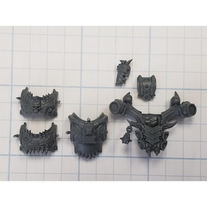 Warhammer 40k World Eaters Bits Eightbound Chest Armor & Backpack