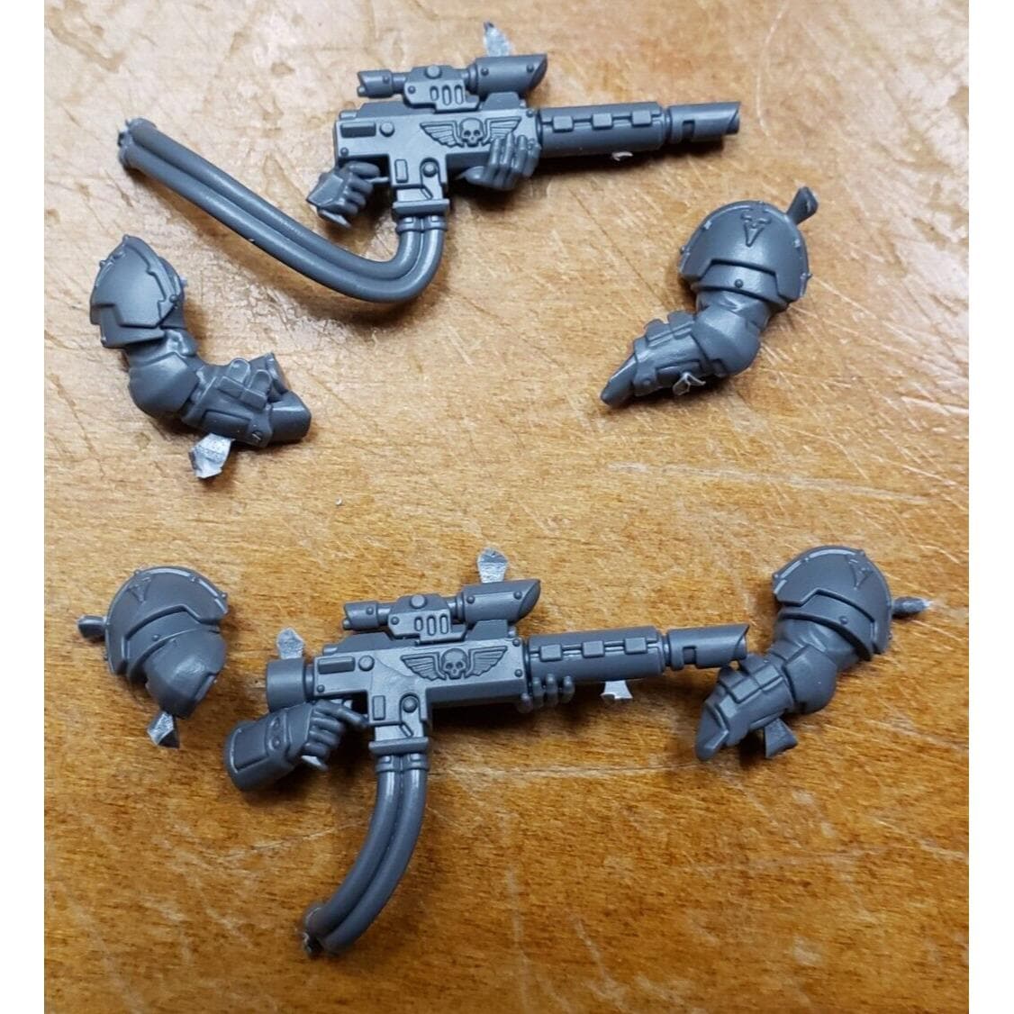 Militarum Tempestus Scions Command Squad / Militarum Tempestus Scions Command Squad Militarum Tempestus Scions Warhammer 40000 - Foto 2