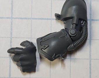 Warhammer 40k Bitz: Space Marines - Primaris Infiltrators - Torso B1a