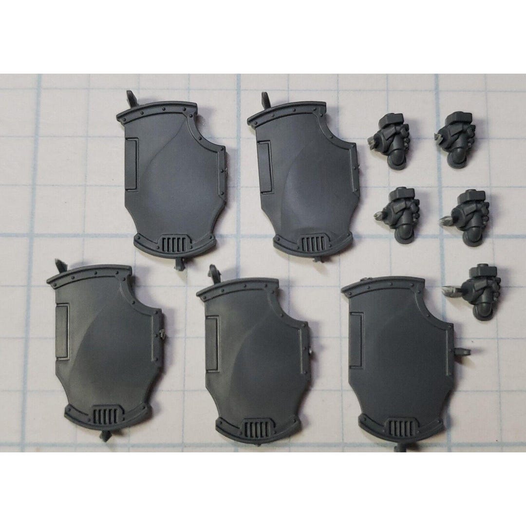 30K Space Marine Bits Mark VI Assault Squad Combat Shields X5 Set