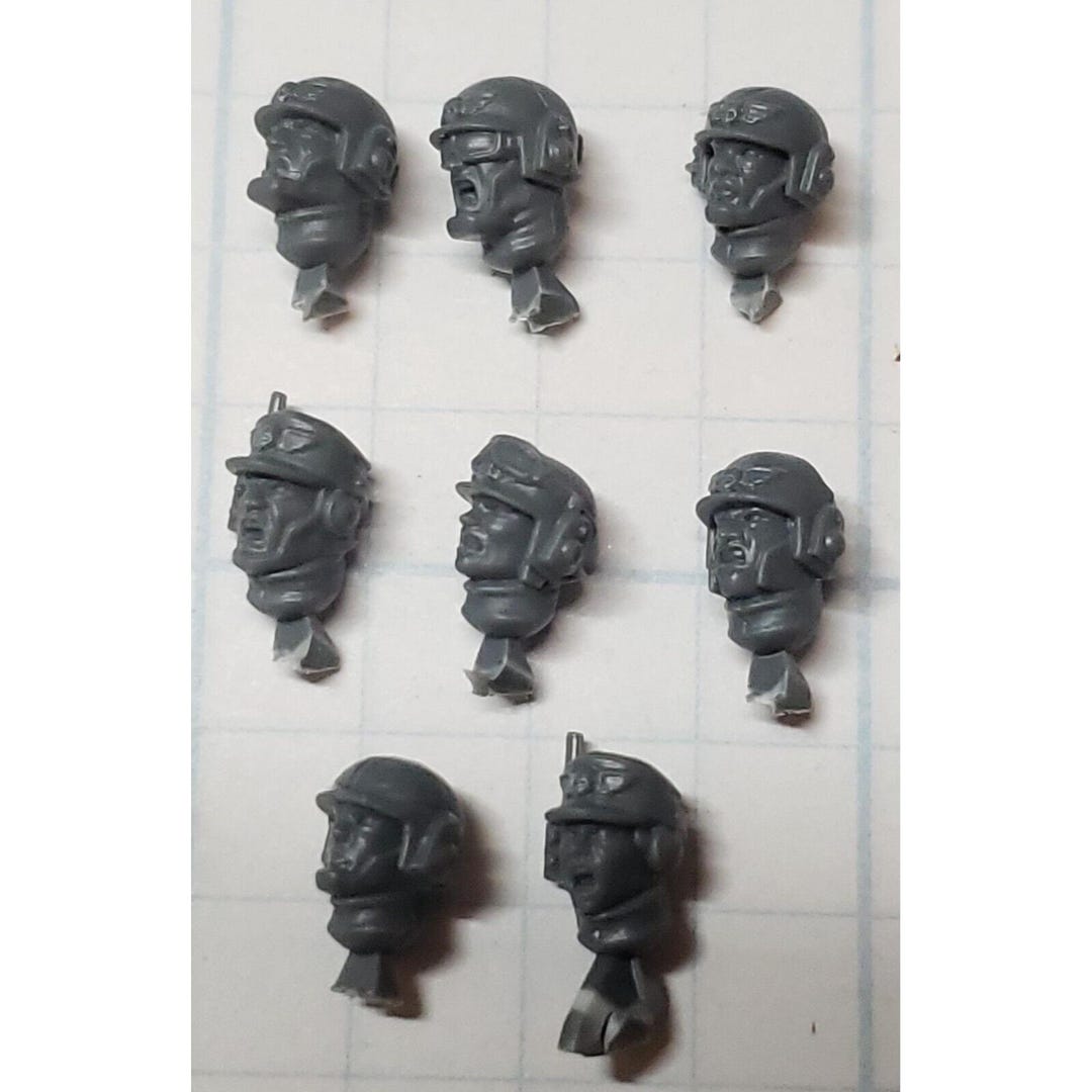Warhammer 40k Astra Militarum Bits Heavy Weapon Team Gunner Loader Head ...