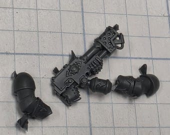 40K Chaos Space Marine Bits Legionary Flamer #101