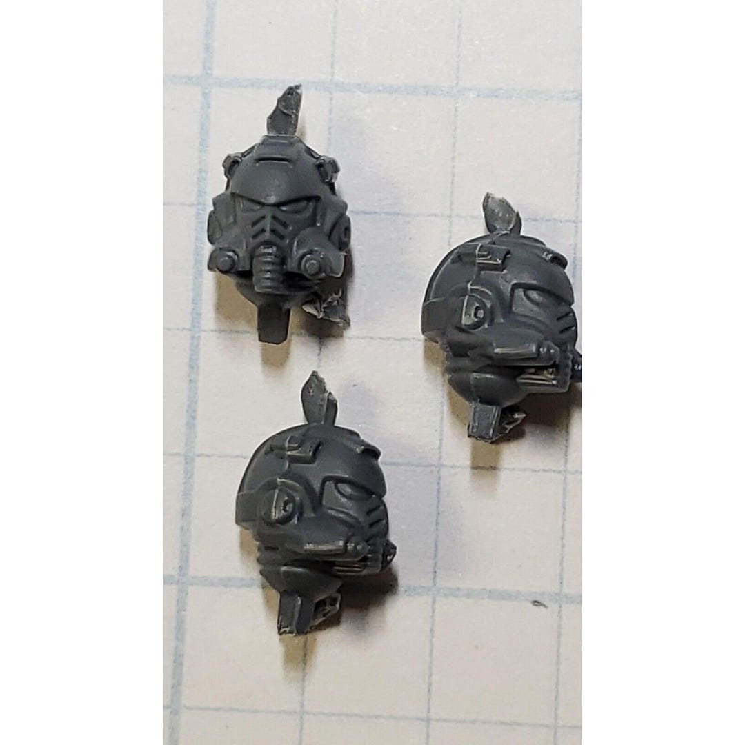 Warhammer 40k Space Marine Primaris Captain from Command Starter NOS Free Ship e