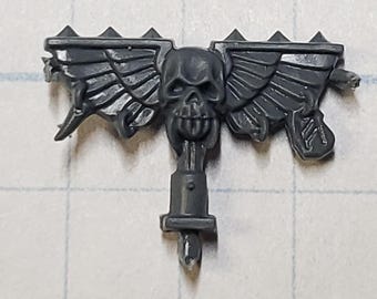 40k Space Wolves Bits Wolf Pack  Wolf Guard Command Back Icon Winged Fanged Skull