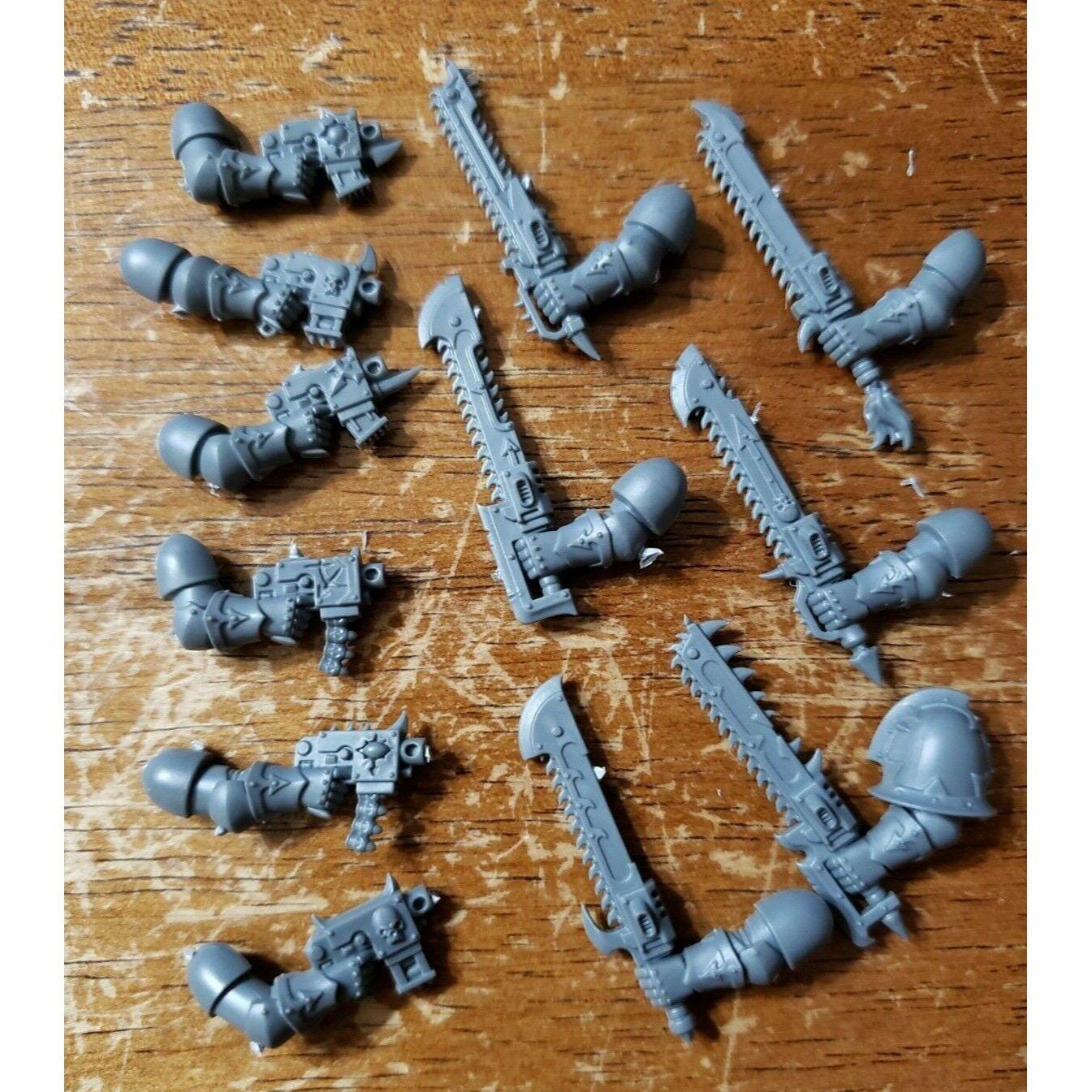 Futuristic Warrior In Full Armour In 1/64 Scale - Assault Intercessor #5 In Mk10 Tacticus Armour, With Heavy Bolt Pistol And Astartes Chainsword From Indomitus Set For Warhammer 40,000 Ed9 From Games - Foto 7