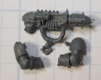 40K Chaos Space Marine Bits Legionary Meltagun w Arms #32