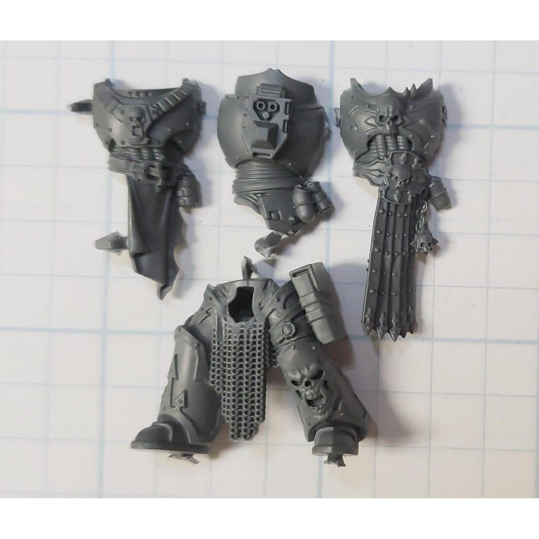 CHAOS SPACE MARINE Bodies/Torsos/Legs X 5 Warhammer 40k Conversion Spare Bits £9.99 - PicClick UK CHAOS SPACE MARINE Bodies/Torsos/Legs X 5 Warhammer 40k Conversion Spare Bits £9.99 - PicClick UK