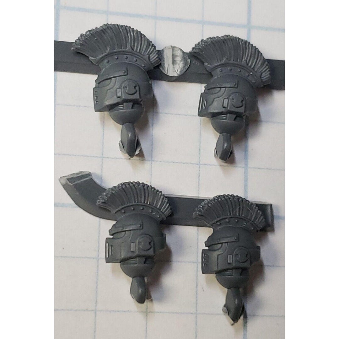 30K Space Marine Bits Mark III Command Squad Artificer Helmet Head W