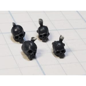 40k Battlefield Trophies Bits Marine Bionics & Campaign Stud Skulls