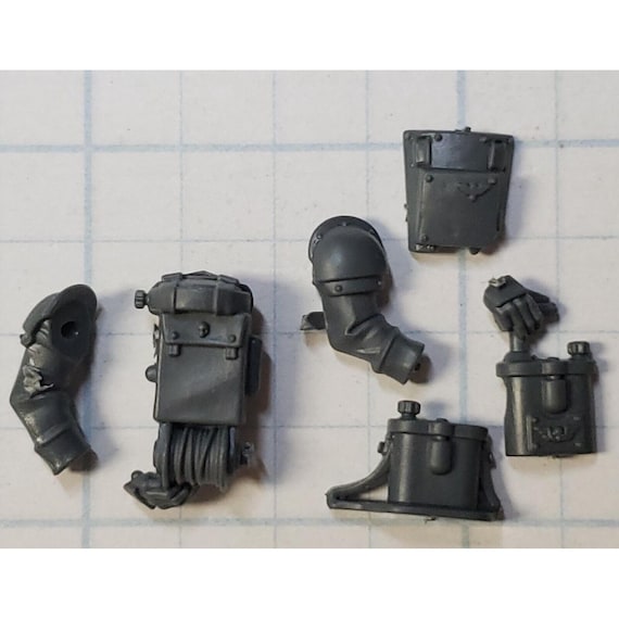 40k Astra Militarum Bits KT Krieg Veteran Demo Trooper Backpack