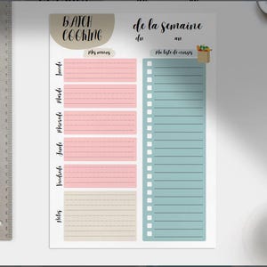 Könnte beinhalten: Ein druckbares Essensplanungsblatt mit einem rosa-blauen Farbschema. Das Blatt ist mit "Batch Cooking" und "de la semaine" betitelt und hat einen Abschnitt für die Einkaufsliste und einen Abschnitt für die Essensplanung.