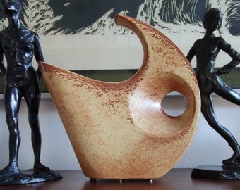 MODERNIST Sculptural Italian McM Ceramic Vase for BERTONCELLO Ceramiche in Schiavon Italy numbered  Tobacco screziato