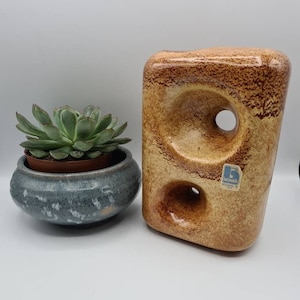MODERNIST Sculptural Italian McM Ceramic Vase BERTONCELLO Ceramiche in Schiavon Italy retro Tobacco screziato 1970 Organic Form Art