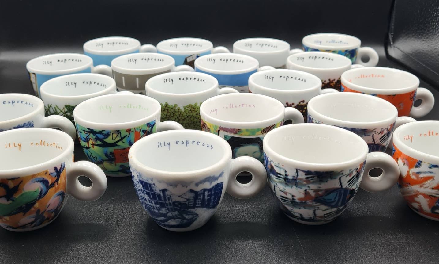 Set of 2 ILLY Coffee Cups & Saucers White Porcelain Espresso Italy Logo Set of 2 ILLY Coffee Cups & Saucers White Porcelain Espresso Italy Logo