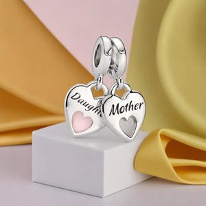 Doppel Herz Split Charm Mutter-Tochter Bindungen Entdecken Sie einzigartige Silber Familie Charms Perfekte Geschenke für Mütter und Töchter