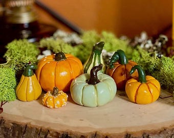 作家　陶芸作家　手描き　かぼちゃ型　花模様　蓋付き　小物入れ　菓子鉢　1点物 作家 陶芸作家 手描き かぼちゃ型 花模様 蓋付き 小物入れ 菓子鉢 1点