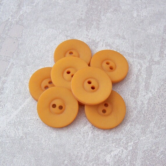 1//2/" Vtg 70s Lot of 24 Buttons Red Orange Color Buttons 12mm