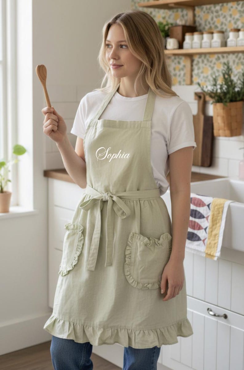 Personalized Embroidered Apron Ruffle Bridesmaid Gift (APRON) - Etsy