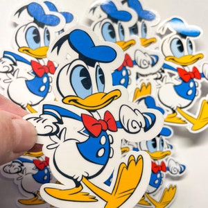 Sticker Donald Duck, résistant aux intempéries, résistant à l'eau pour les ordinateurs portables, les bouteilles d'eau et le plaisir ! Art de style Disney dessiné à la main