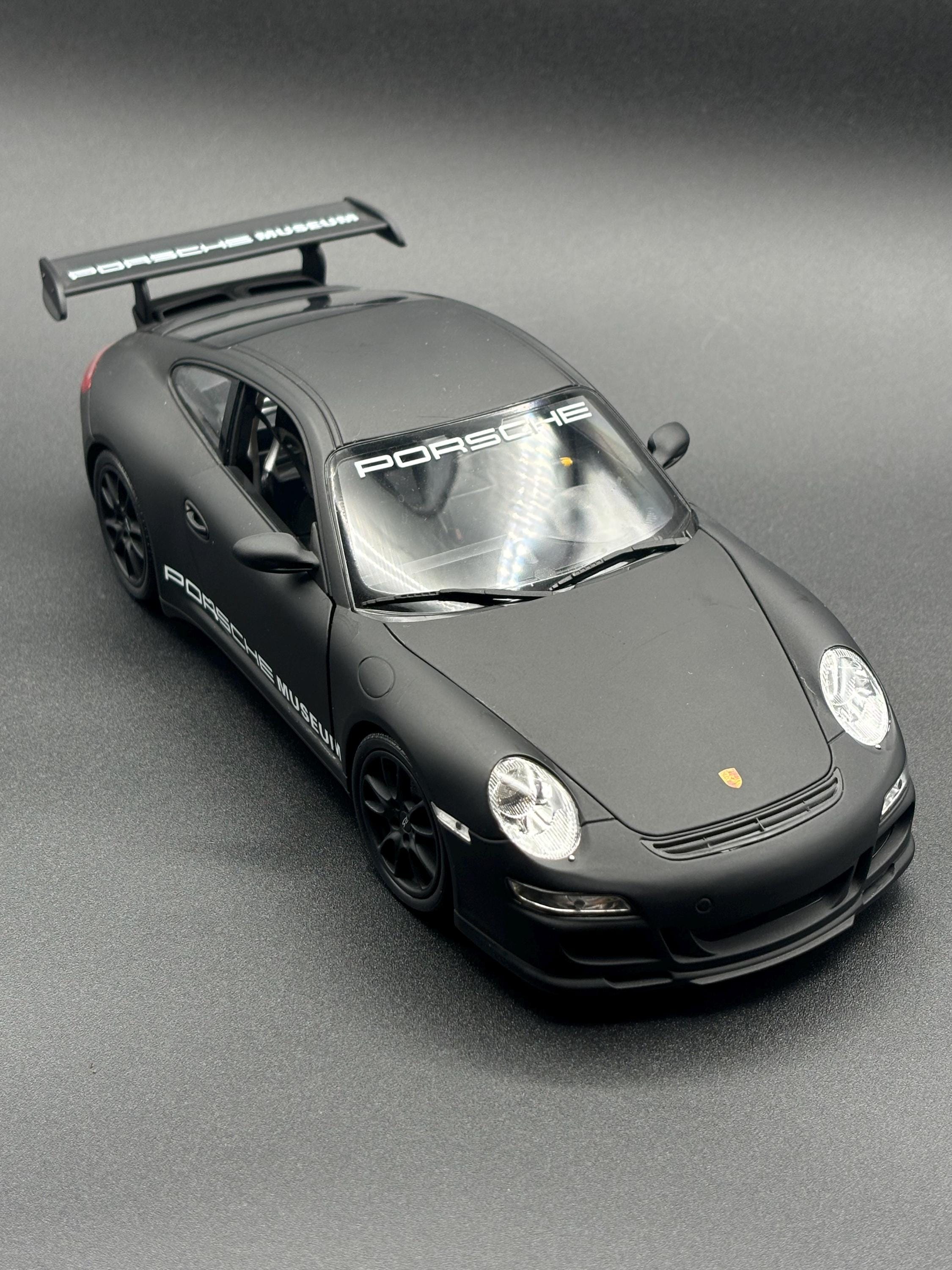 1/18 welly ポルシェ 911 (997) GT3RS Porsche 911 (997) GT3 RS Black Diecast Model Car | Welly