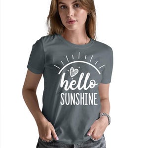 Hello Sunshine Summer Women T-shirt,Summer Shirts,Beach Shirt, Vacation Shirts, Summer Beach Tee, Positive Vibes Shirt,Gift for Beach Lovers