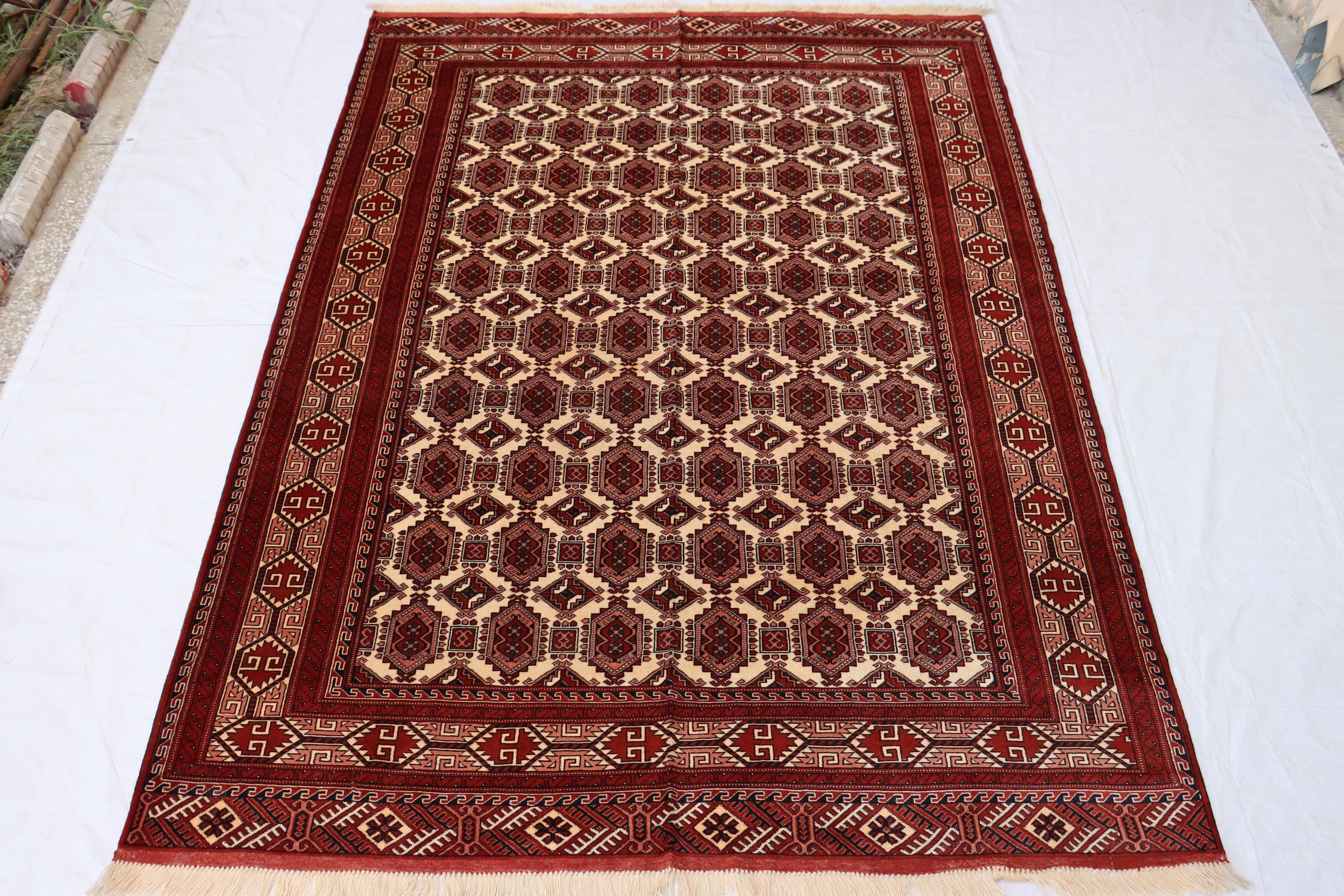 7 x 10フィートのアンティークアフガニスタントルクメンラグ：手織り