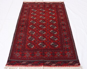 トルクメン ブハラ ラグ 4 x 7 フィート、手織りの赤いエリア ラグ