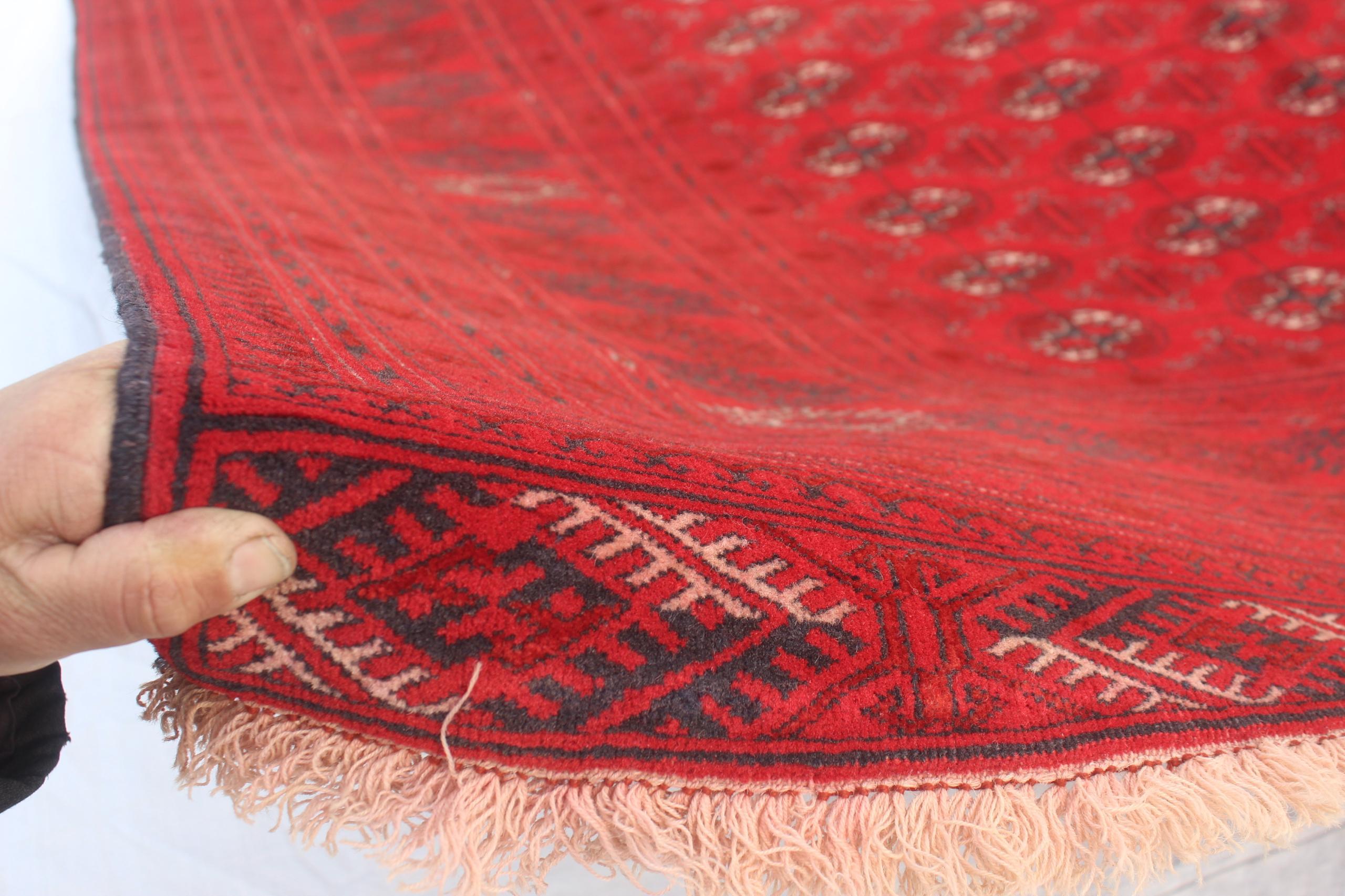 7 x 10フィートのヴィンテージアフガンラグ：手織りトルクメンウール