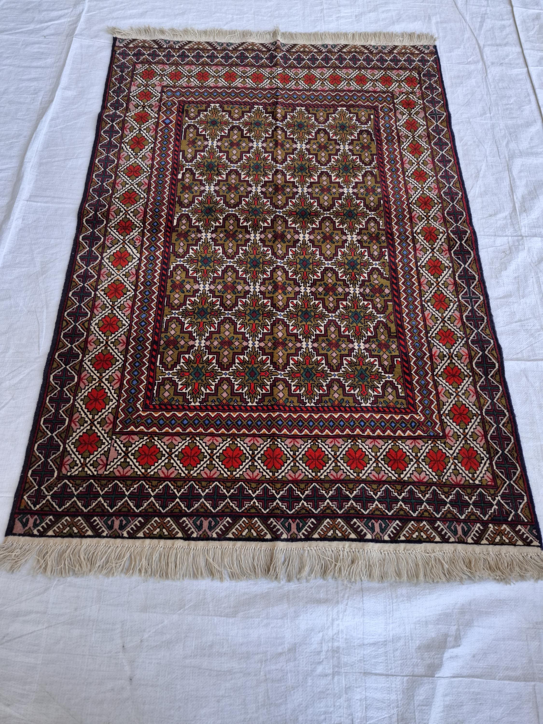 ヴィンテージ アフガン ラグ: 4x6 ブラウン トルクメンウール、手織り