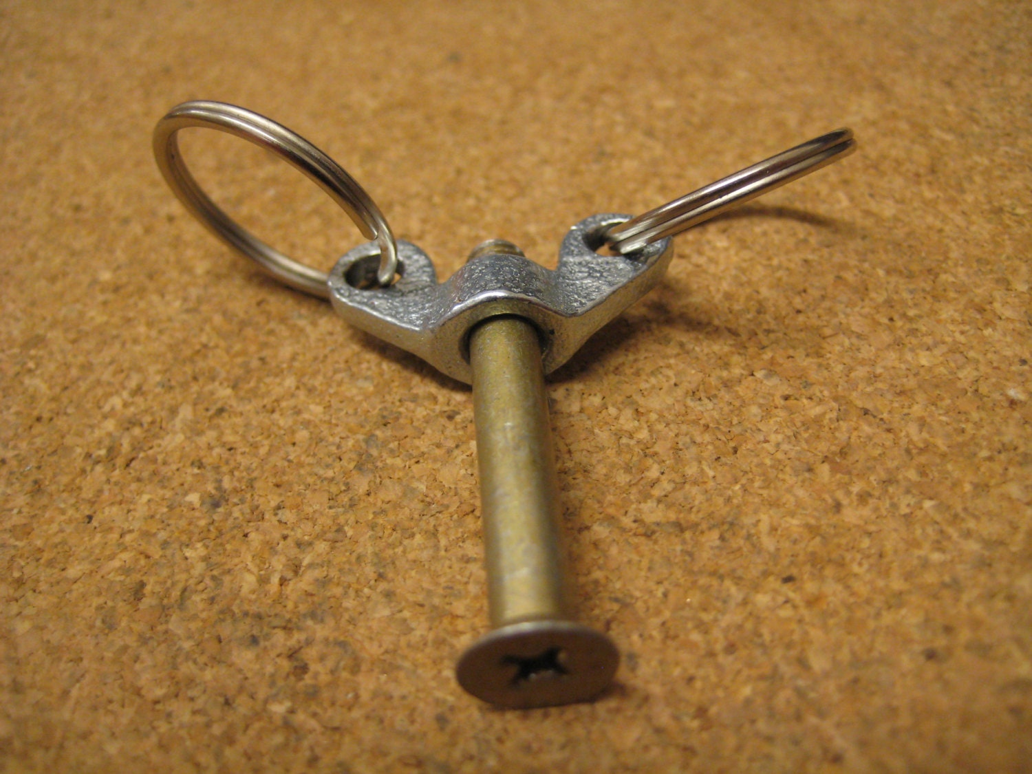 Minimalist EDC Keychain made of aircraft bolt and wingnut Etsy
