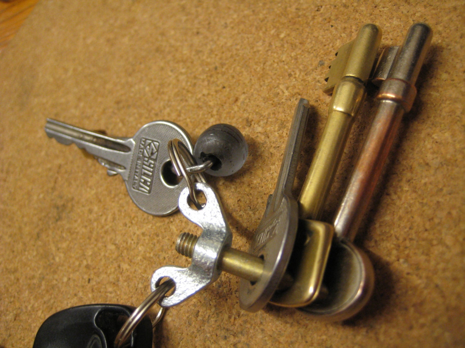Minimalist EDC Keychain made of aircraft bolt and wingnut Etsy