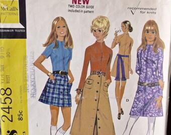 1970's McCall's 2458 Vintage Sewing Pattern Raglan Blouse or Dress and Buttoned Front Skirt Two Lengths Young Junior Teen Bust 30.5