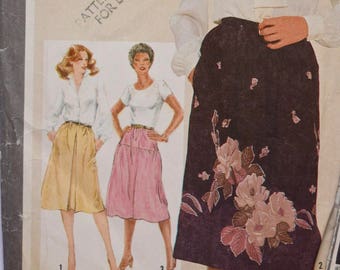 Simplicity 5057 Vintage 1980's Sewing Pattern Set of Pull On Skirts Elastic Waistline Side Seam Pockets Inverted Pleat 80s Skirt Sz16 UNCUT