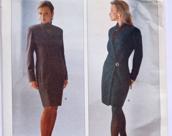 Sewing Pattern Anne Klein Vogue 2569 American Designer Vintage 1990s Wrap Dress Extended Shoulders UNCUT Factory Folds Size 8-10-12