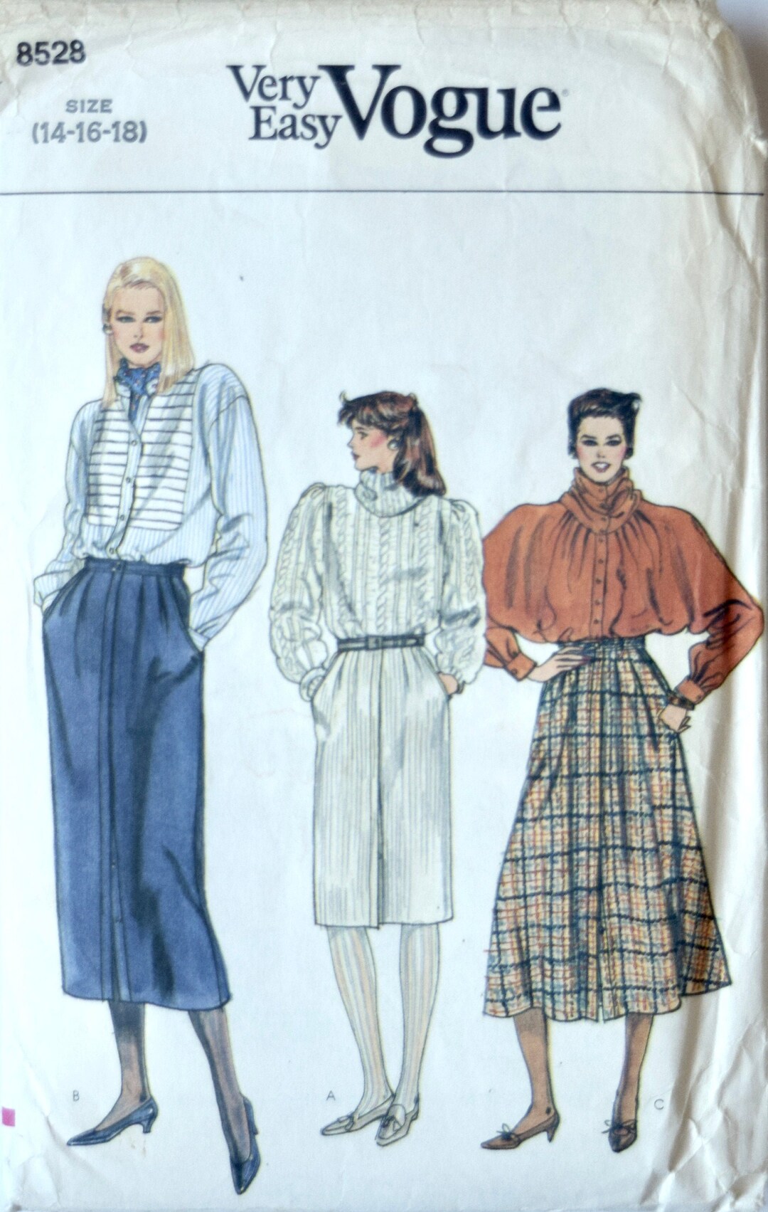 Vogue 8528 Sewing Pattern Vintage 1980s Straight or Flared - Etsy